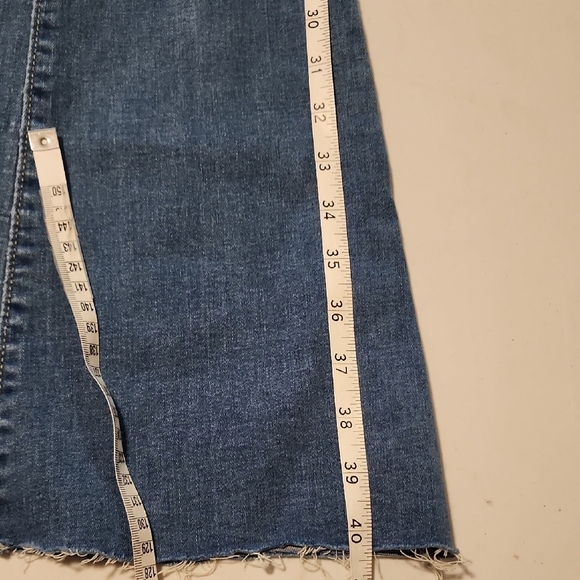 Stylish Distressed Blue Flare Jeans - Picture 5 of 5